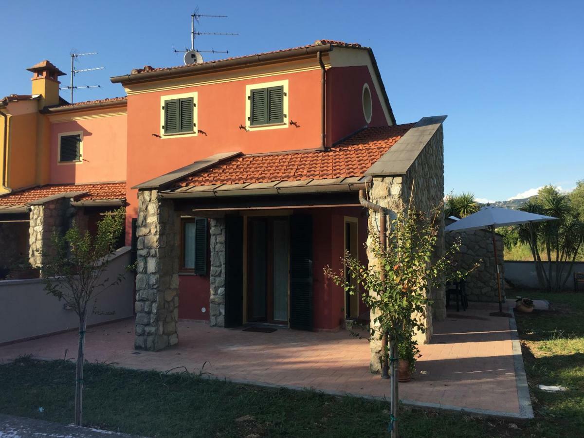 Lunezia Villa Sarzana Luaran gambar